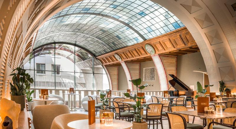 Continental Hotel Budapest - Bar