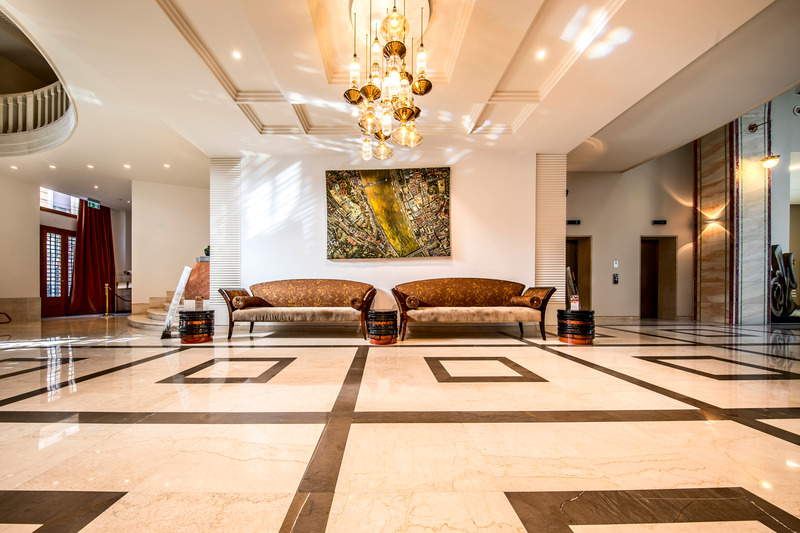 Continental Hotel Budapest - Lobi
