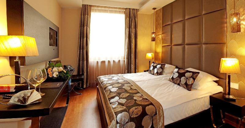 Continental Hotel Budapest - Oda