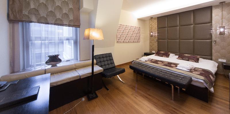 Continental Hotel Budapest - Oda