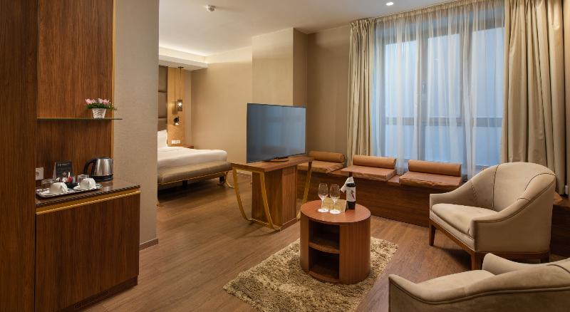 Continental Hotel Budapest - Oda