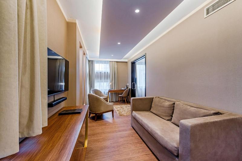Continental Hotel Budapest - Oda