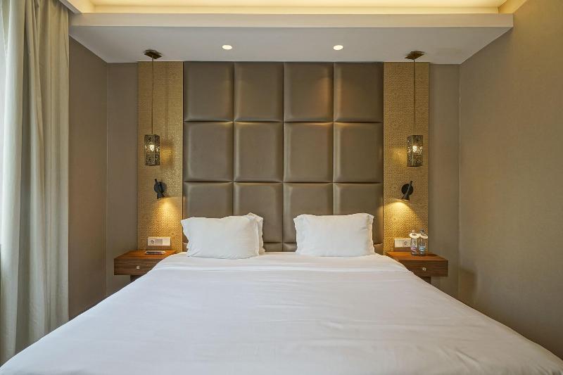 Continental Hotel Budapest - Oda