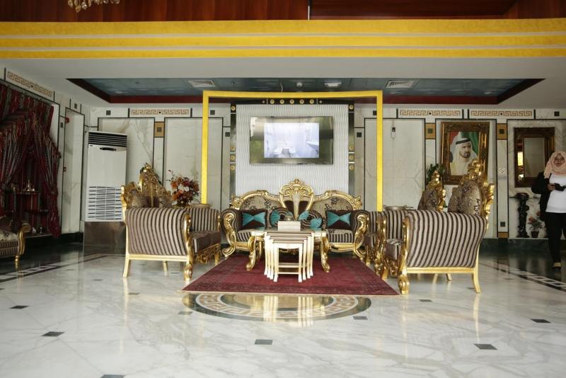 Nine Hotel - Lobi