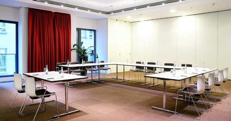 INNSIDE Dresden - Toplantı