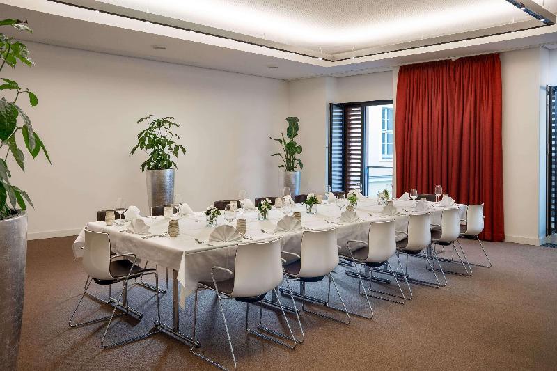INNSIDE Dresden - Toplantı
