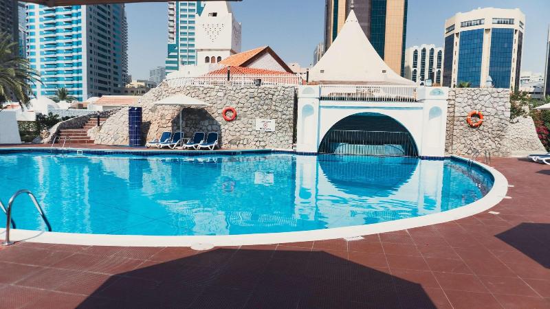Marbella Resort Sharjah - Havuz