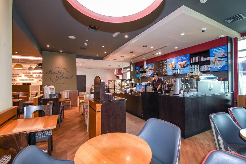 Premier Inn International Airport - Bar