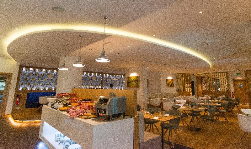 Premier Inn International Airport - Restoran
