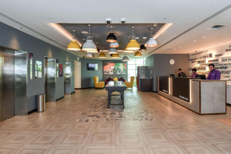 Premier Inn Silicon Oasis - Lobi