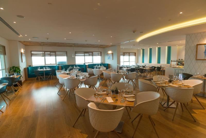 Premier Inn Silicon Oasis - Restoran