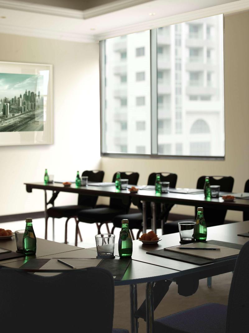 Radisson Blu Residence Dubai Marina - Toplantı