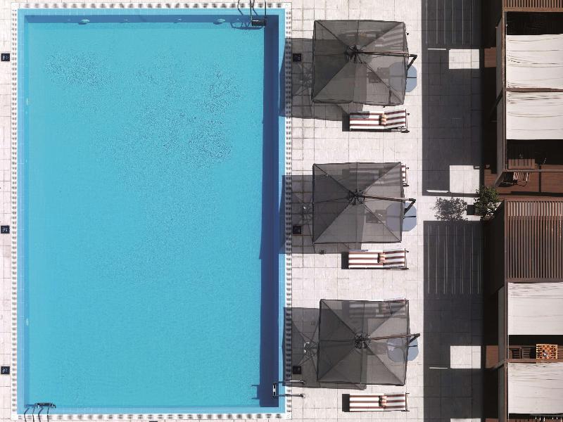 Radisson Blu Residence Dubai Marina - Havuz