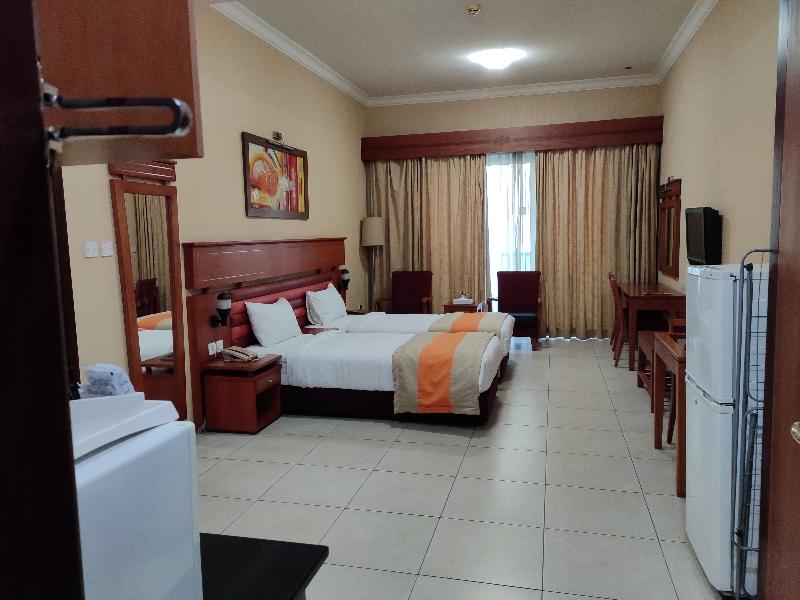 West Zone Plaza Hotel Apartments - Oda
