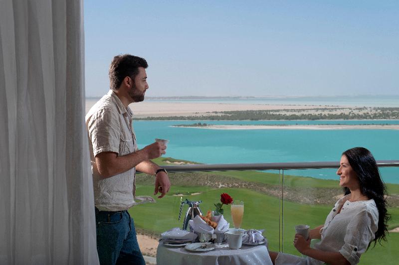 Crowne Plaza Hotel Abu Dhabi Yas Island - Oda