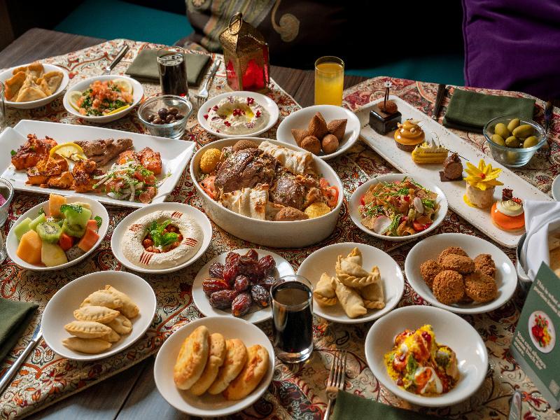 Crowne Plaza Hotel Abu Dhabi Yas Island - Restoran