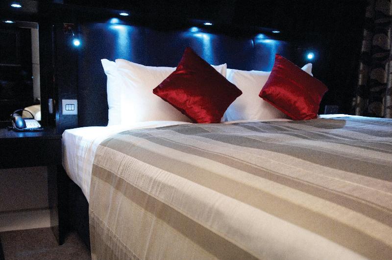 Crowne Plaza Manchester City Centre - Oda