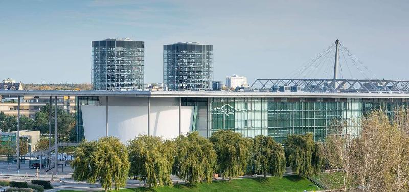 Hotel Wolfsburg Centrum Affiliated by Meliá - Genel