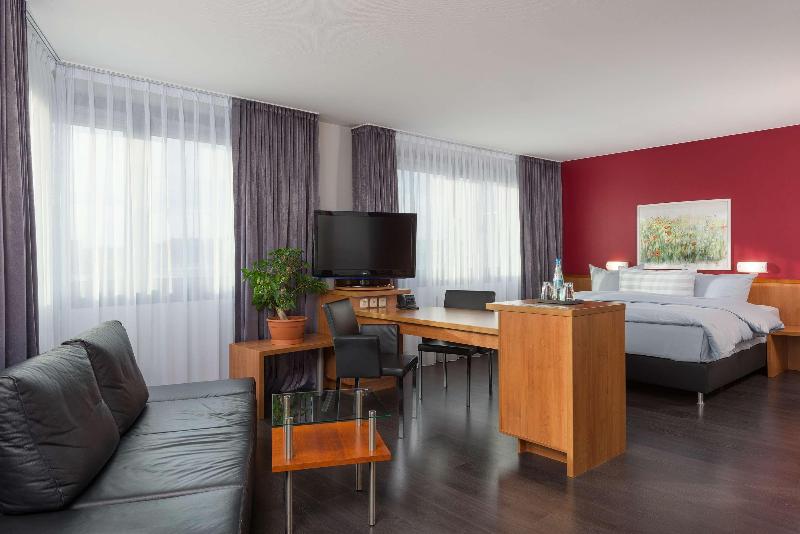Hotel Wolfsburg Centrum Affiliated by Meliá - Oda