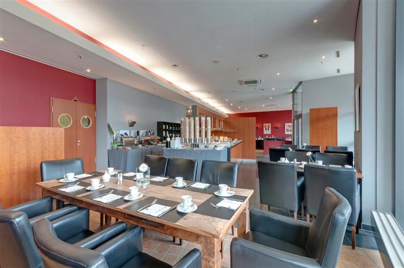 Hotel Wolfsburg Centrum Affiliated by Meliá - Restoran
