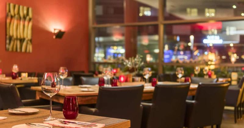 Hotel Wolfsburg Centrum Affiliated by Meliá - Restoran