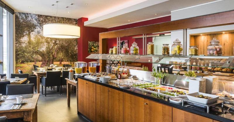 Hotel Wolfsburg Centrum Affiliated by Meliá - Restoran