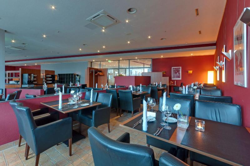 Hotel Wolfsburg Centrum Affiliated by Meliá - Restoran