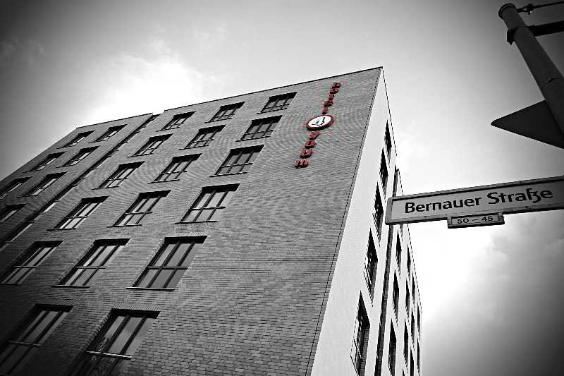 H+ Hotel4Youth Berlin otel fotoğrafı