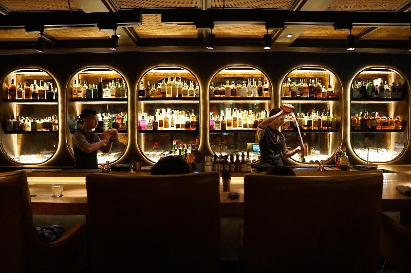 Akyra Thonglor Bangkok - Bar