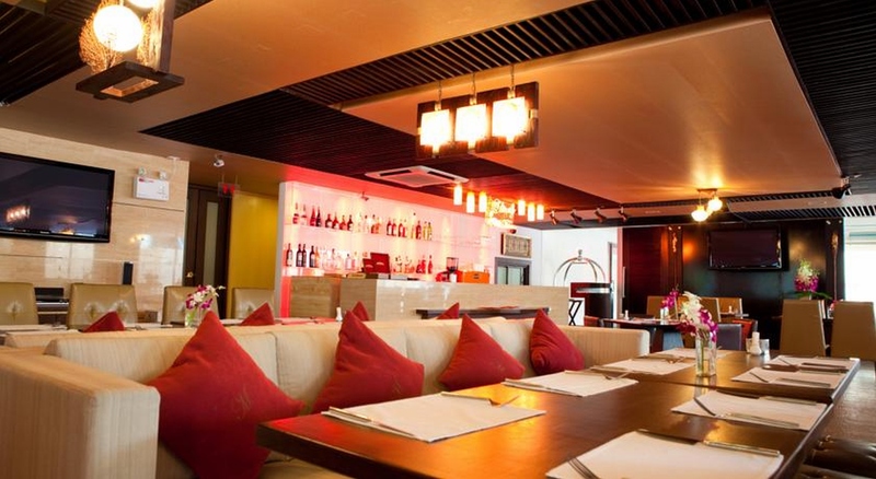 Mac Boutique Suites - Restoran