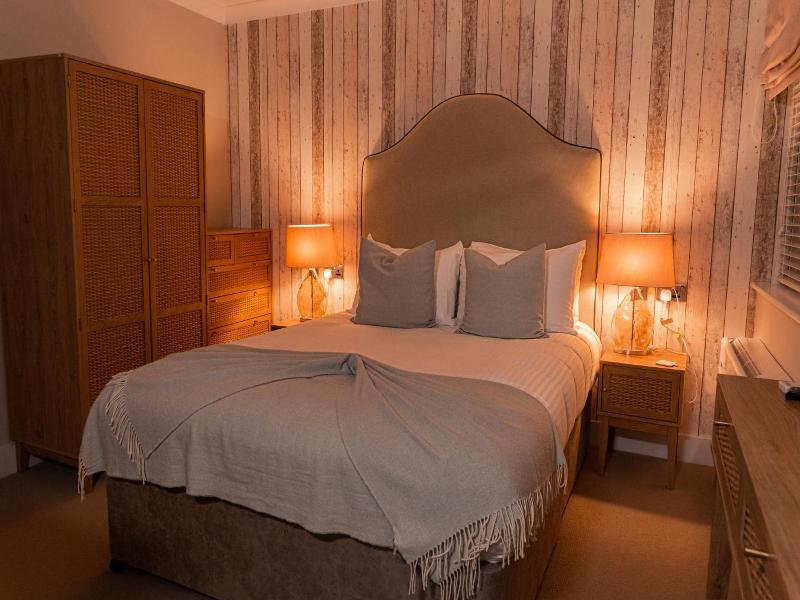 Le Pommier Hotel & Restaurant - Oda