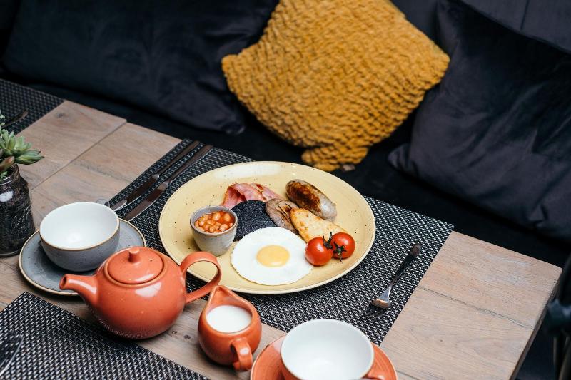 Le Pommier Hotel & Restaurant - Restoran