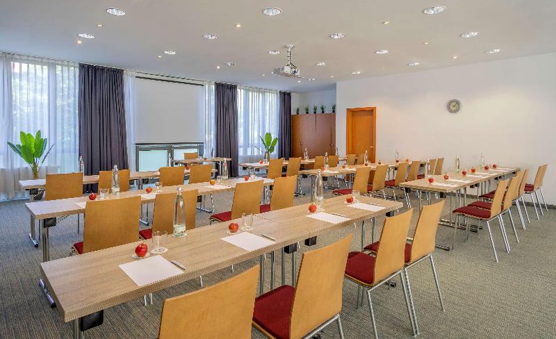 B&B HOTEL Krefeld Süd - Toplantı