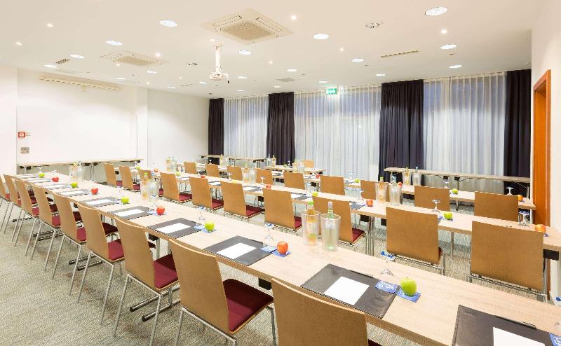 B&B HOTEL Krefeld Süd - Toplantı