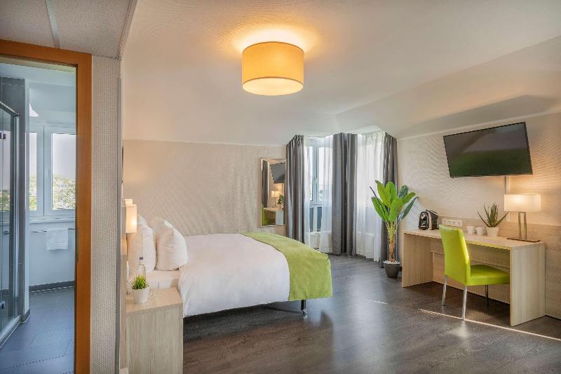 B&B HOTEL Krefeld Süd - Oda