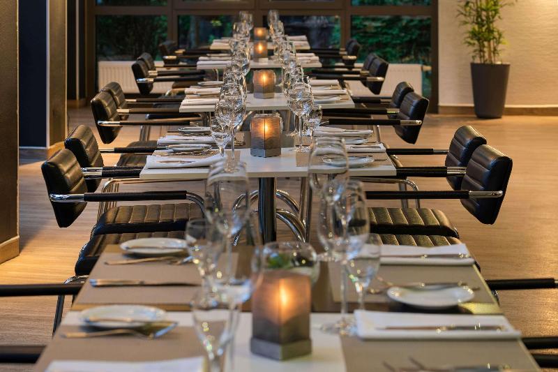 B&B HOTEL Krefeld Süd - Restoran