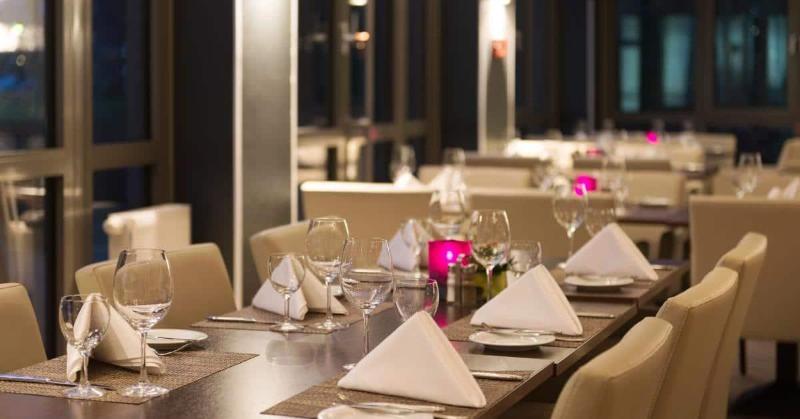 B&B HOTEL Krefeld Süd - Restoran