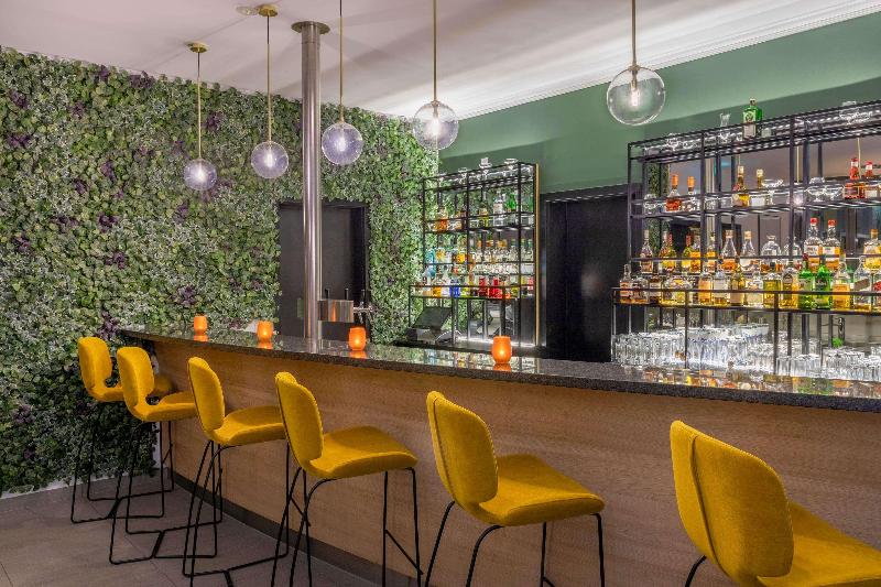 B&B HOTEL Krefeld Süd - Restoran