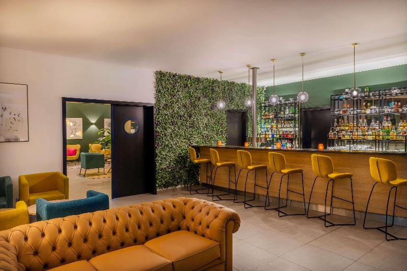 B&B HOTEL Krefeld Süd - Restoran