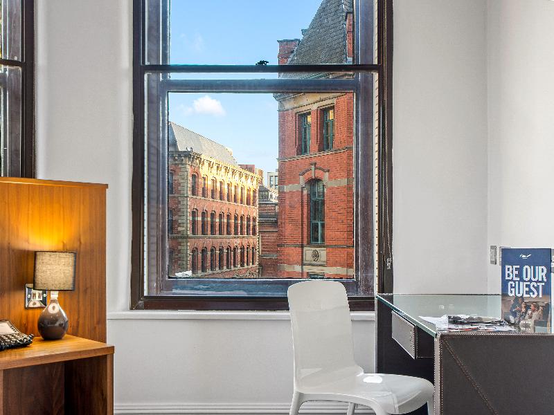 Roomzzz Manchester - Oda