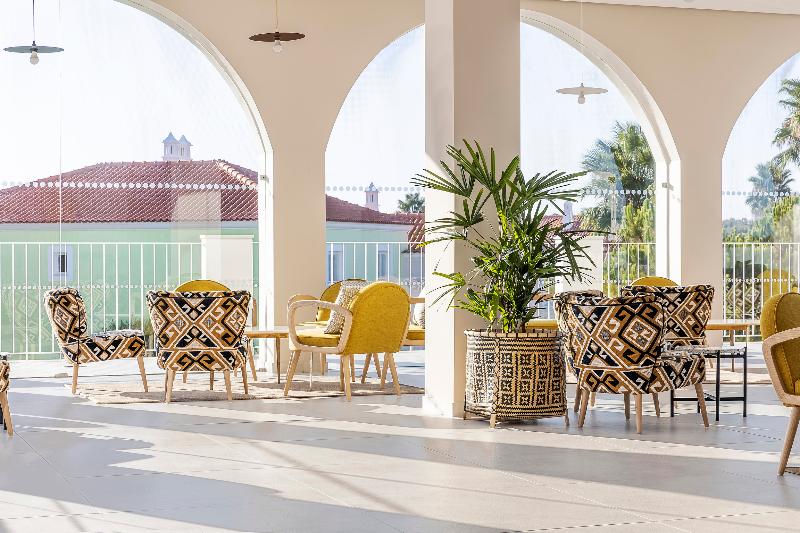 Eden Villas & Apartments - Lobi