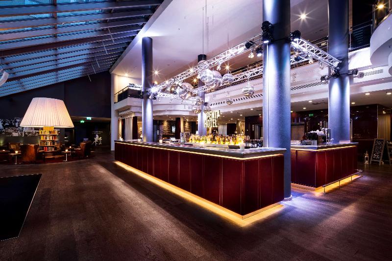 Pentahotel Leipzig - Lobi