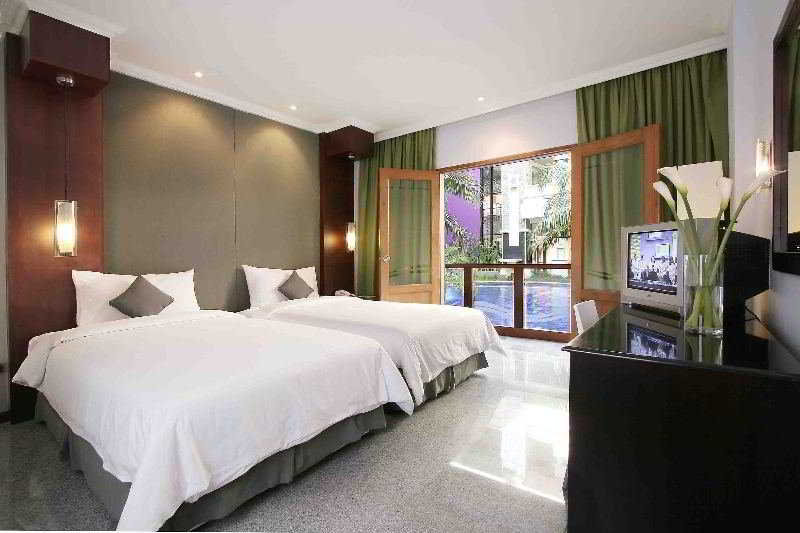 Famous Hotel Kuta fotoÄŸrafÄ±