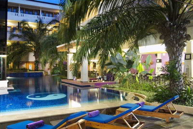 Famous Hotel Kuta fotoÄŸrafÄ±