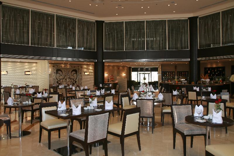 Holiday Inn Riyadh Izdihar - Restoran