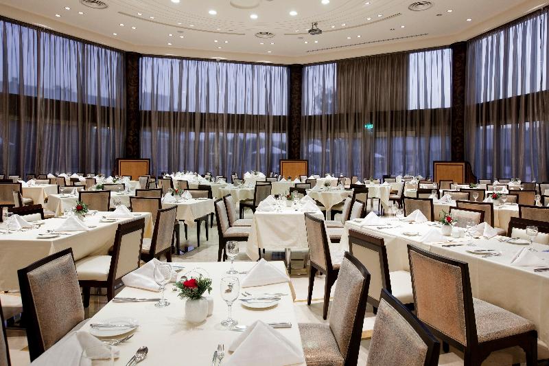 Holiday Inn Riyadh Izdihar - Restoran