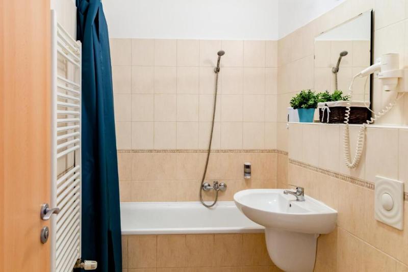 Agape Apartments - Genel