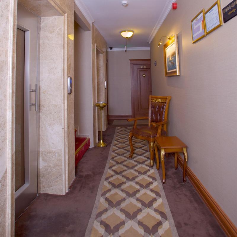 Tilia Hotel - Lobi