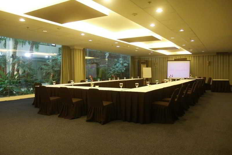 Aston Tropicana Hotel Bandung fotoÄŸrafÄ±