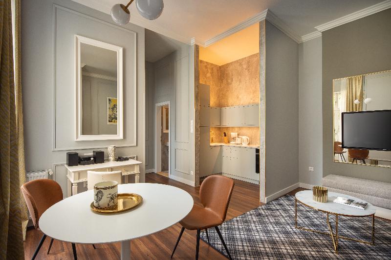 Mamaison Residence Izabella Budapest - Oda